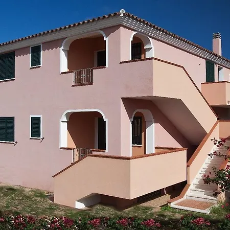 Le Ginestre E Gli Oleandri Aparthotel Cala Liberotto