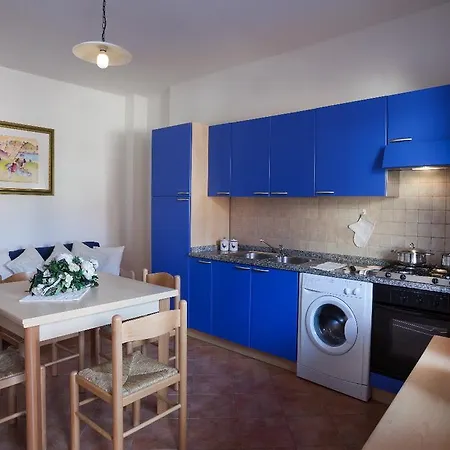 Aparthotel Le Ginestre E Gli Oleandri Cala Liberotto