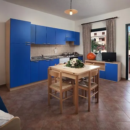 Aparthotel Le Ginestre E Gli Oleandri Cala Liberotto
