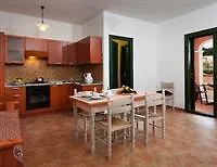 Apartahotel Le Ginestre E Gli Oleandri